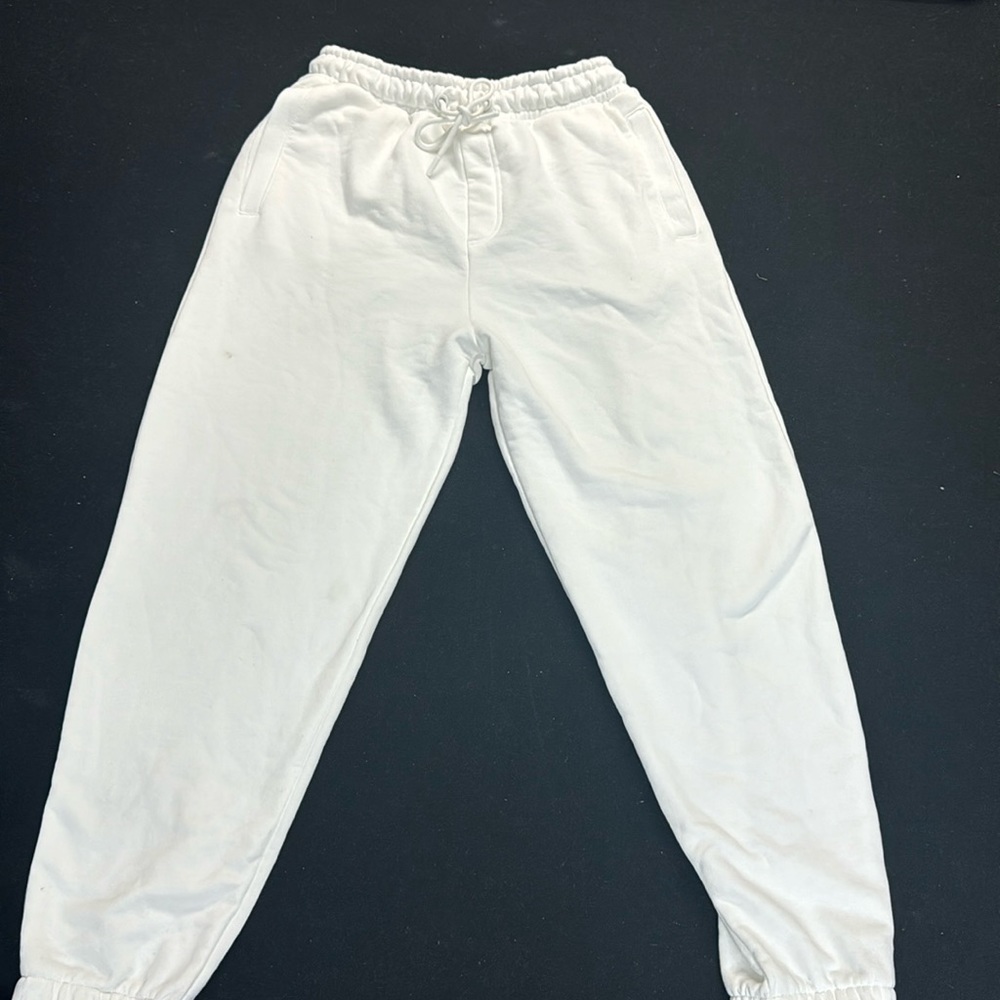 White zara sweatpants